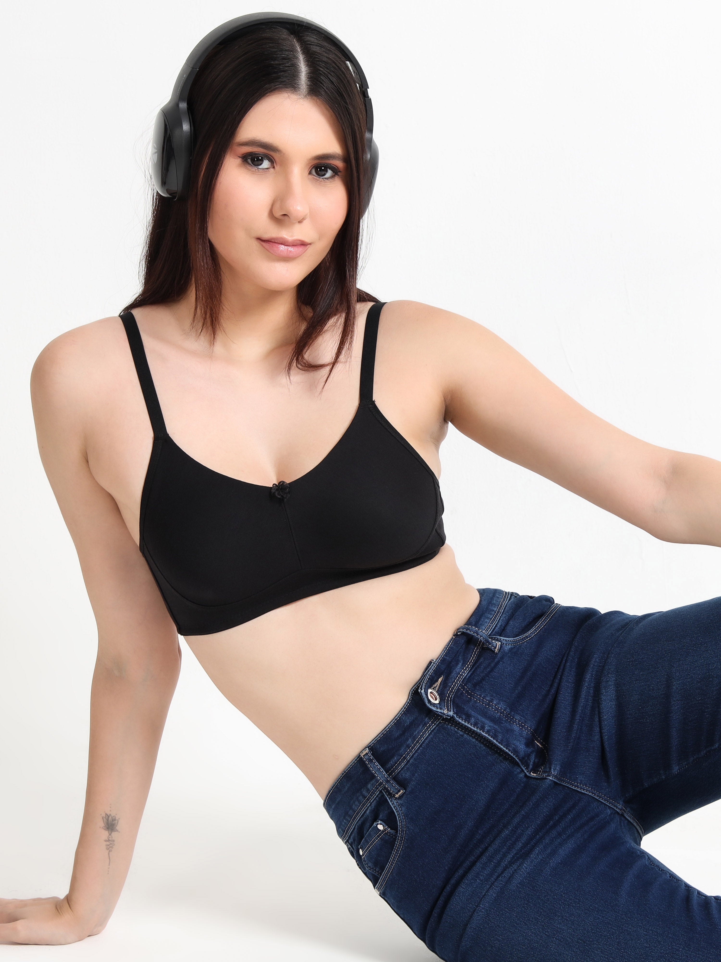 H&F Women's  Non Padded Wire-Free Adjustable Straps Full Coverage Cotton-Rich Fabric Everyday Minimizer T-Shirt Bra